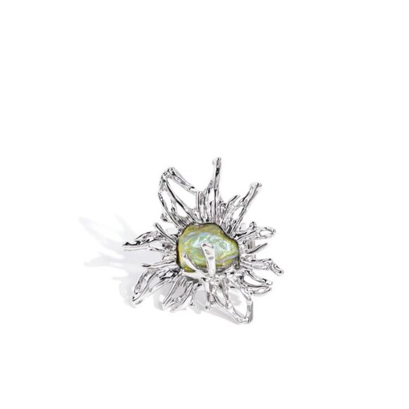 Artistic Movement - Green Ring - Picture 2 of 2